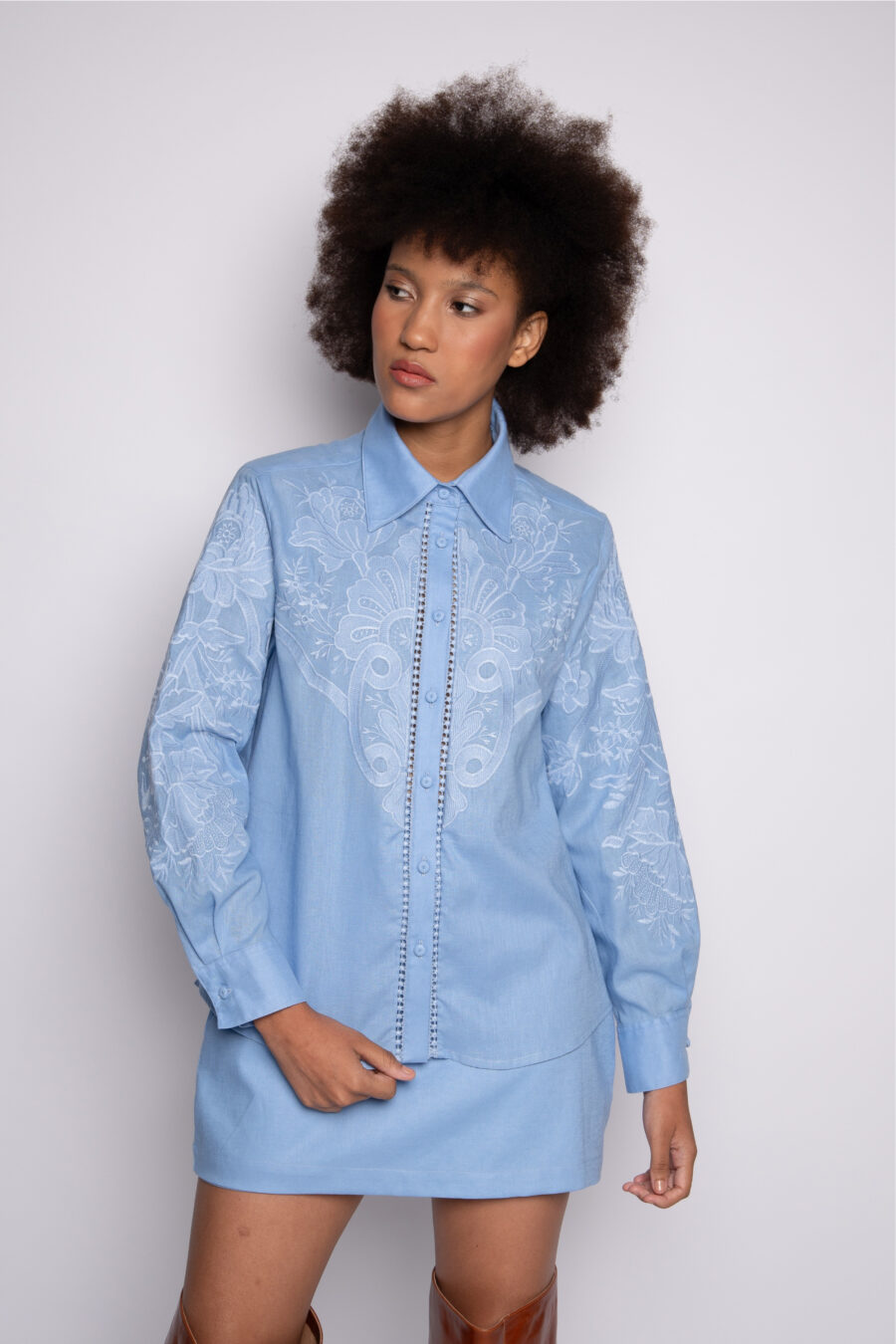 CAMISA RAQUEL - Azul Celeste - Imagem 2