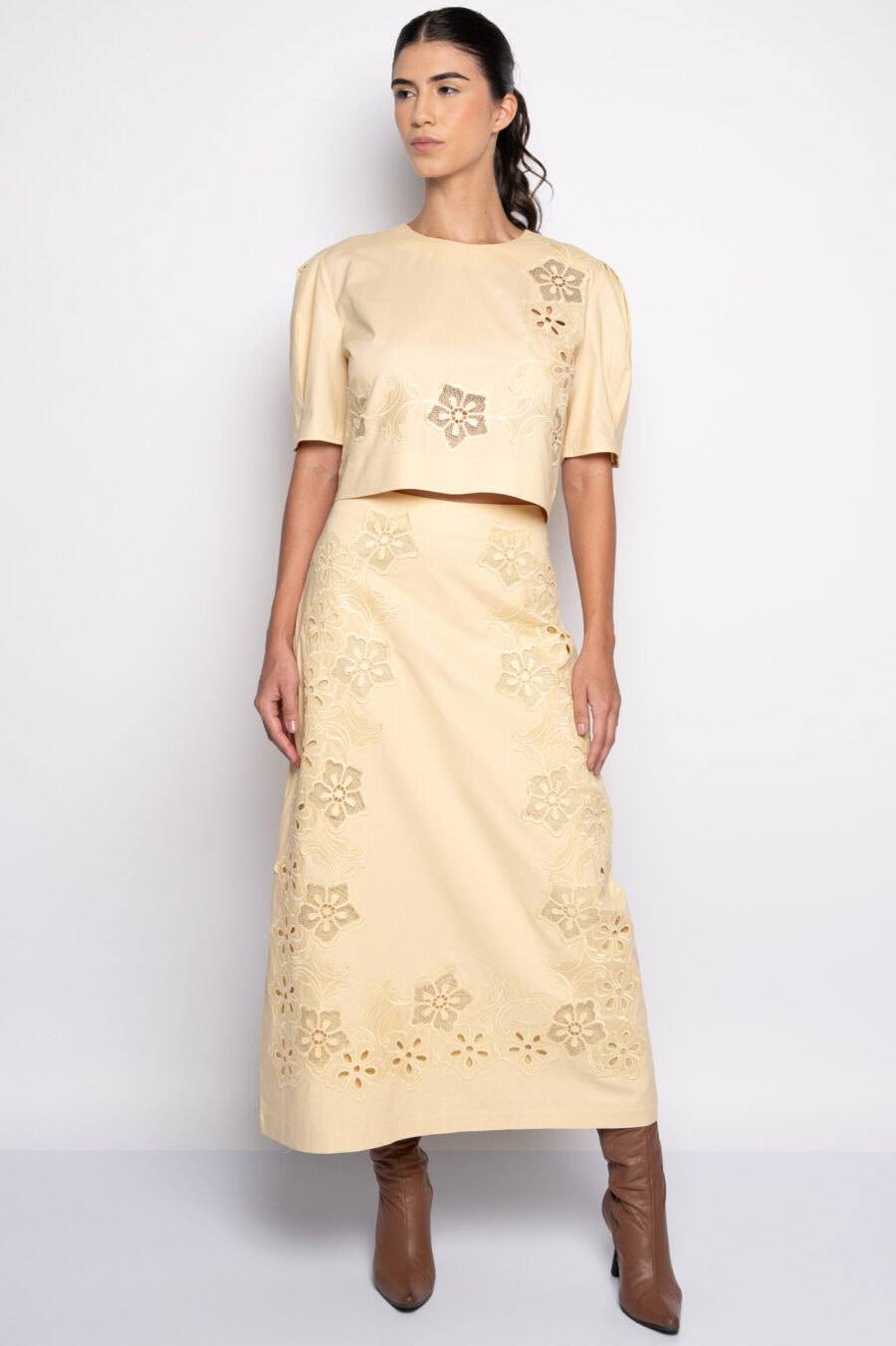 SAIA MAITE – Amarelo