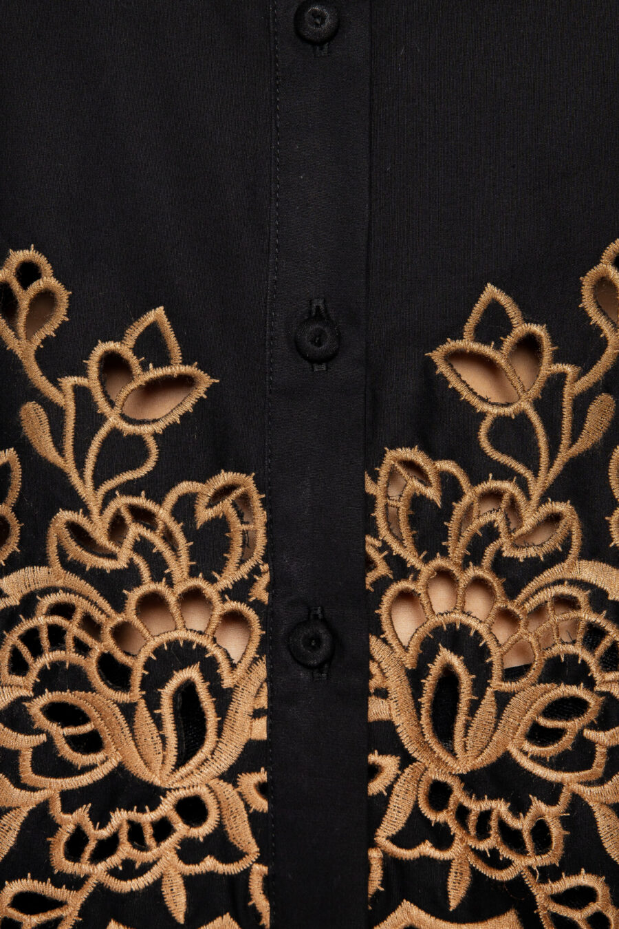 Camisa Cropped em Algodão Bordada-  KATARINA - Imagem 2