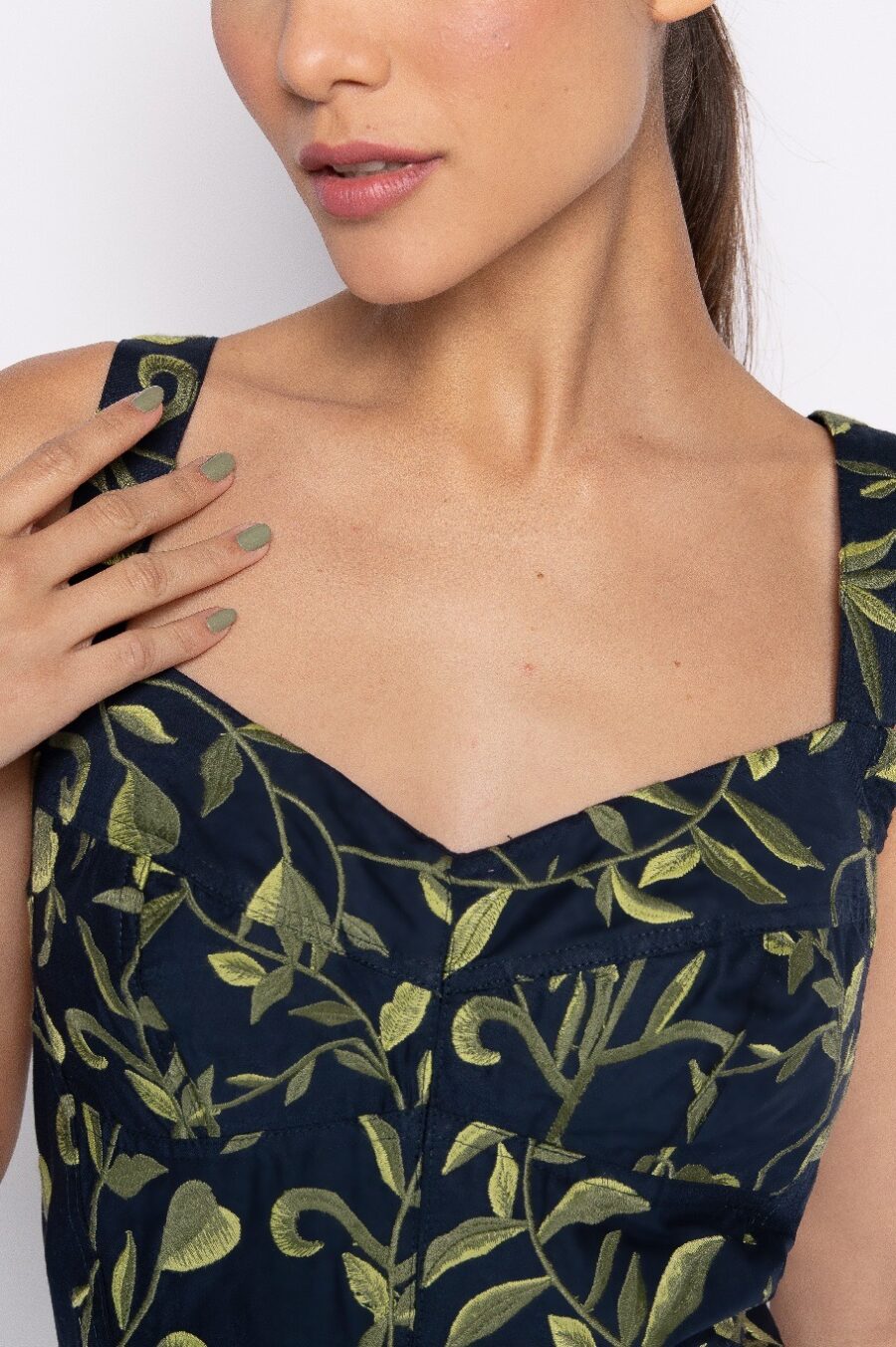 Vestido em Algodão Bordado Floral - JUDITE - Image 3