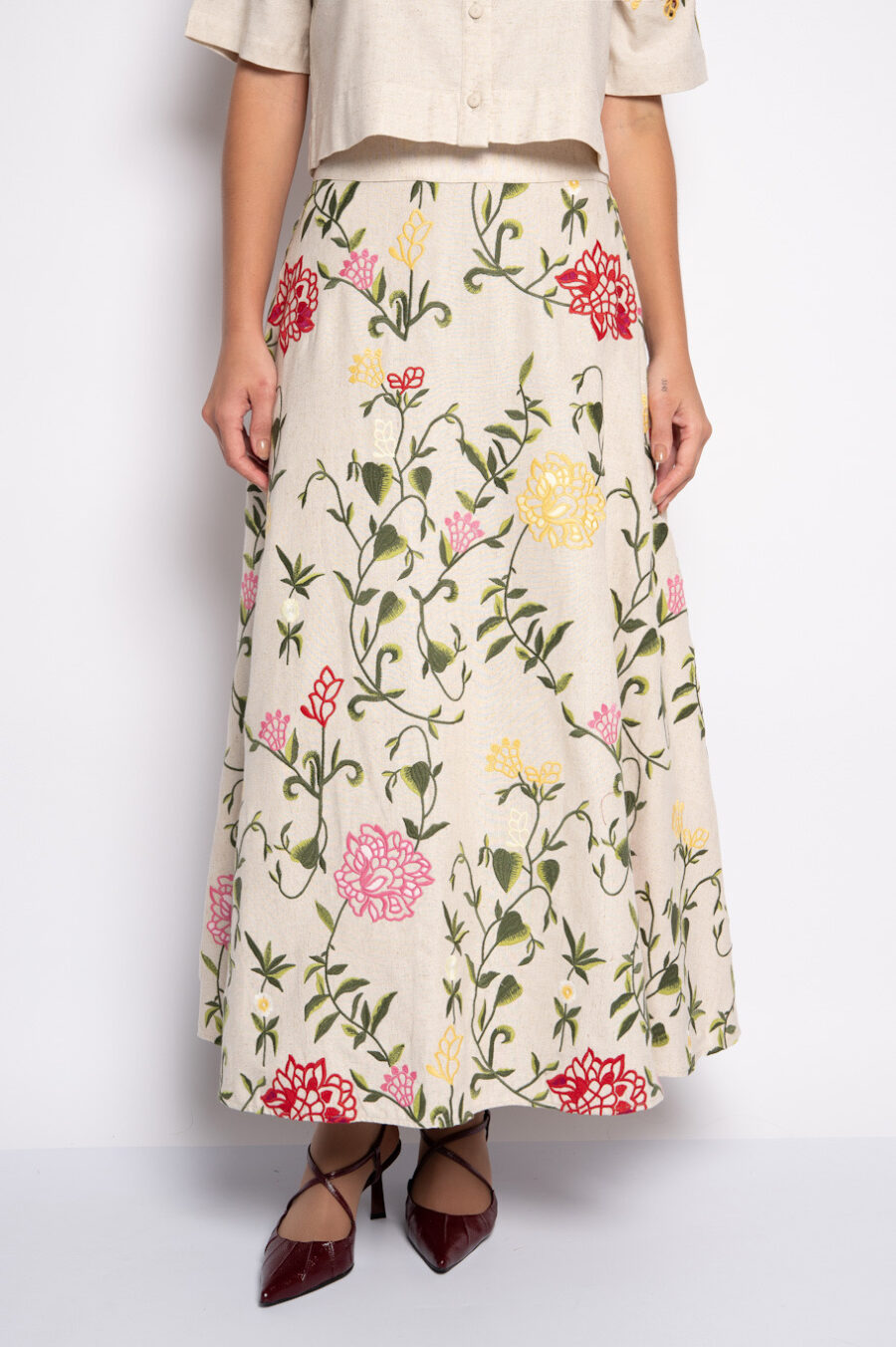 Saia midi bege com bordado floral - ROSANA - Imagem 2