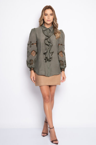 Camisa com babado e bordado richelieu - LÍGIA Verde