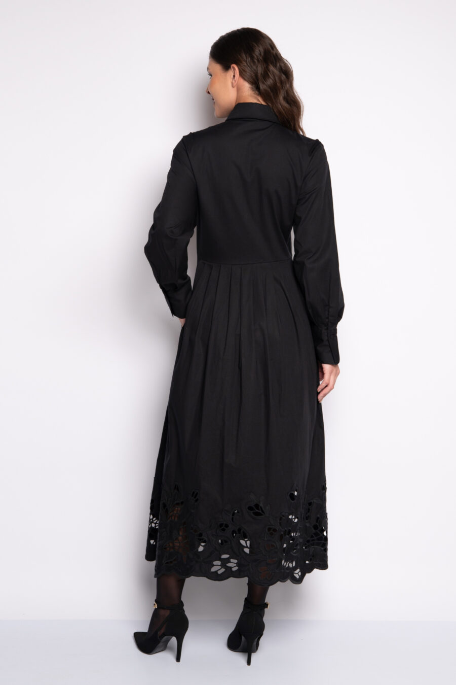Vestido Algodão Bordado Richelieu ALL BLACK - PRISCILA - Imagem 3