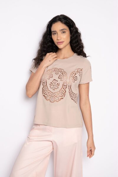 Blusa Bordada em Richelieu Manga Curta Bege - Arlete