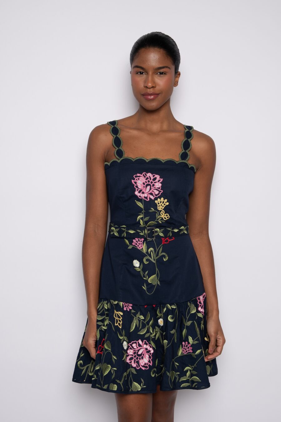 Vestido em Algodão Azul Marinho Bordado - VERÔNICA - Imagem 2