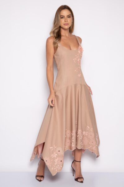 Vestido midi assimétrico bordado com alça caqui - Joana