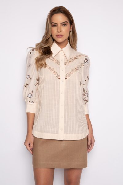 Camisete bordada com nervura e manga 3/4 creme - Fabiana