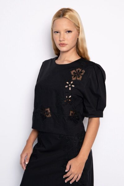 Blusa cropped com manga bufante preta - Rejane