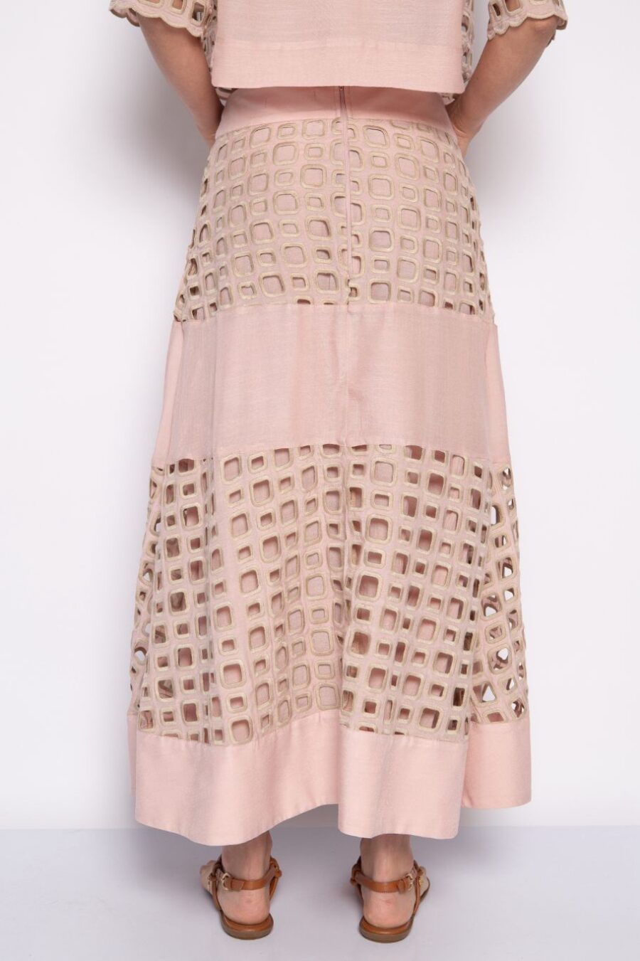 Saia midi godê bordada com zíper rosa - Carlota - Imagem 3