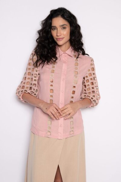 Camisa bordada com mangas bufantes 3/4 e abotoamento frontal rosa/caqui - Duda
