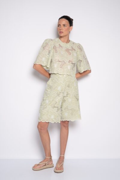 Camisa cropped bordada capim limão - Alexandra