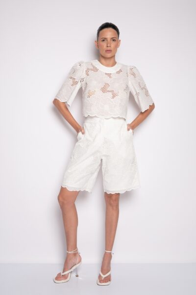 Camisa cropped bordada off white - Alexandra