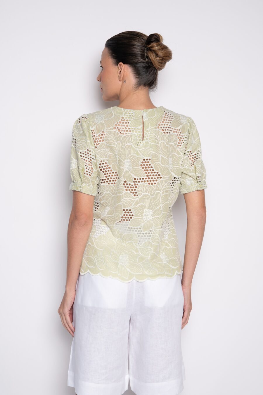 Blusa Bordada com Mangas Curtas Verde - Shirley - Imagem 6