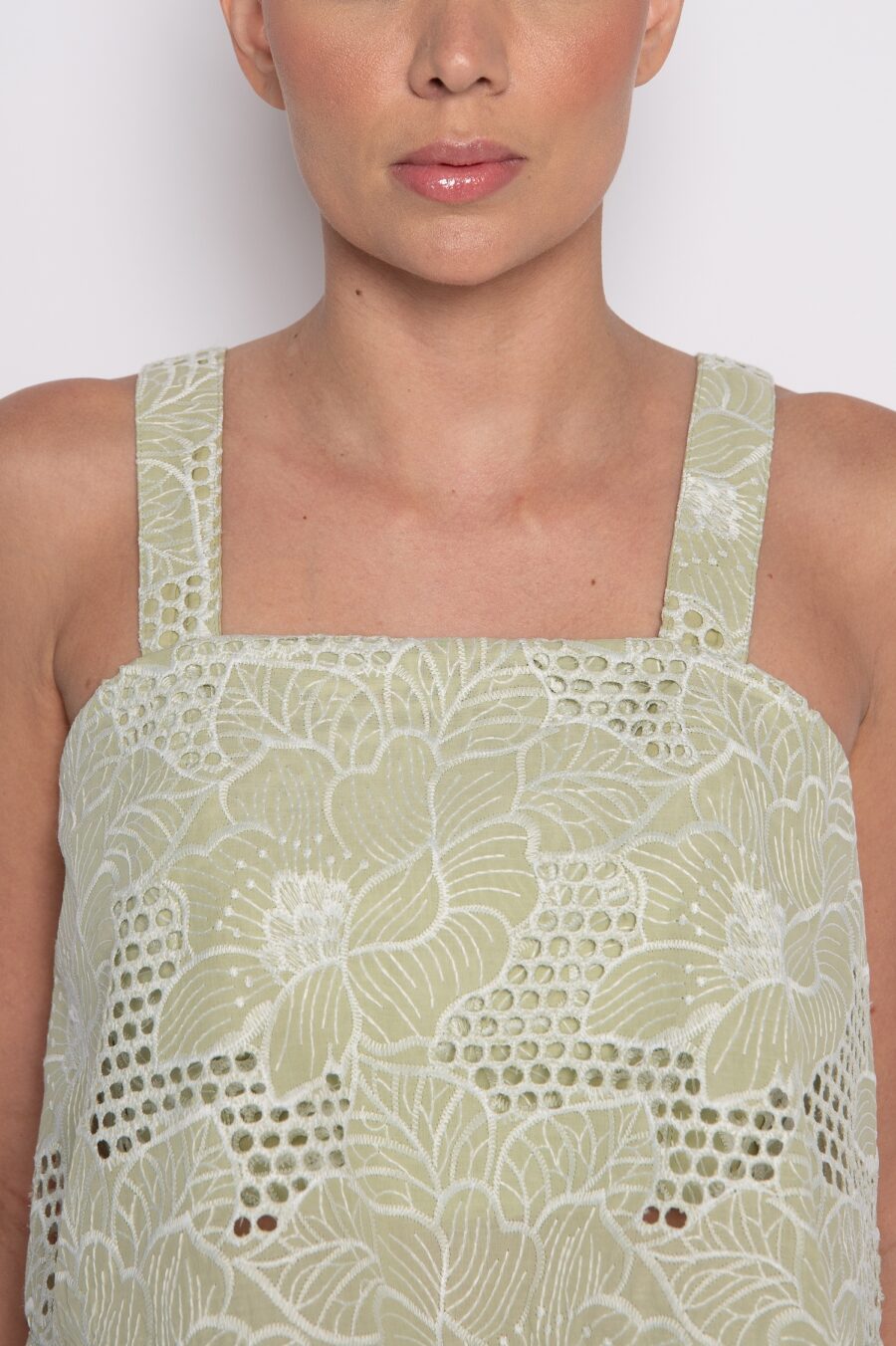 Blusa Cropped Bordada com Decote Quadrado Verde - Maya - Imagem 5