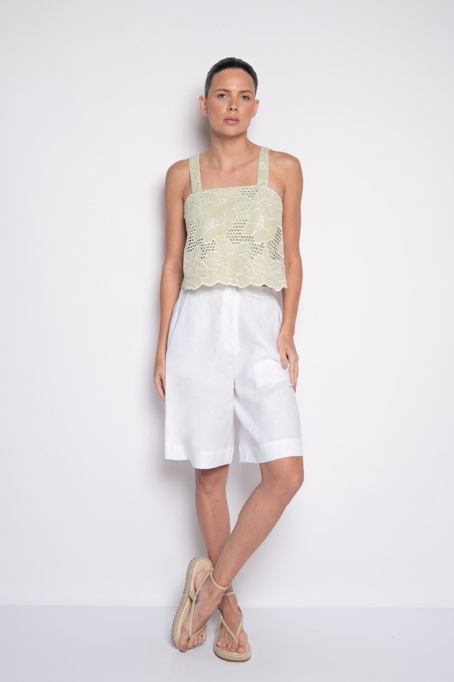 Blusa Cropped Bordada com Decote Quadrado Verde - Maya - Imagem 3