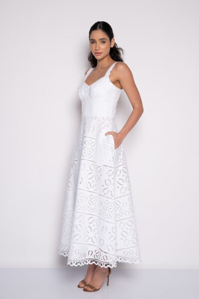 Vestido midi bordado com alça branco - Jacy