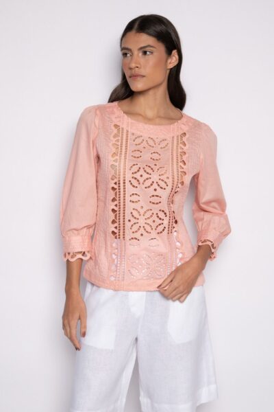 Blusa bordada com manga 7/8 e nervura rosa - Jaqueline