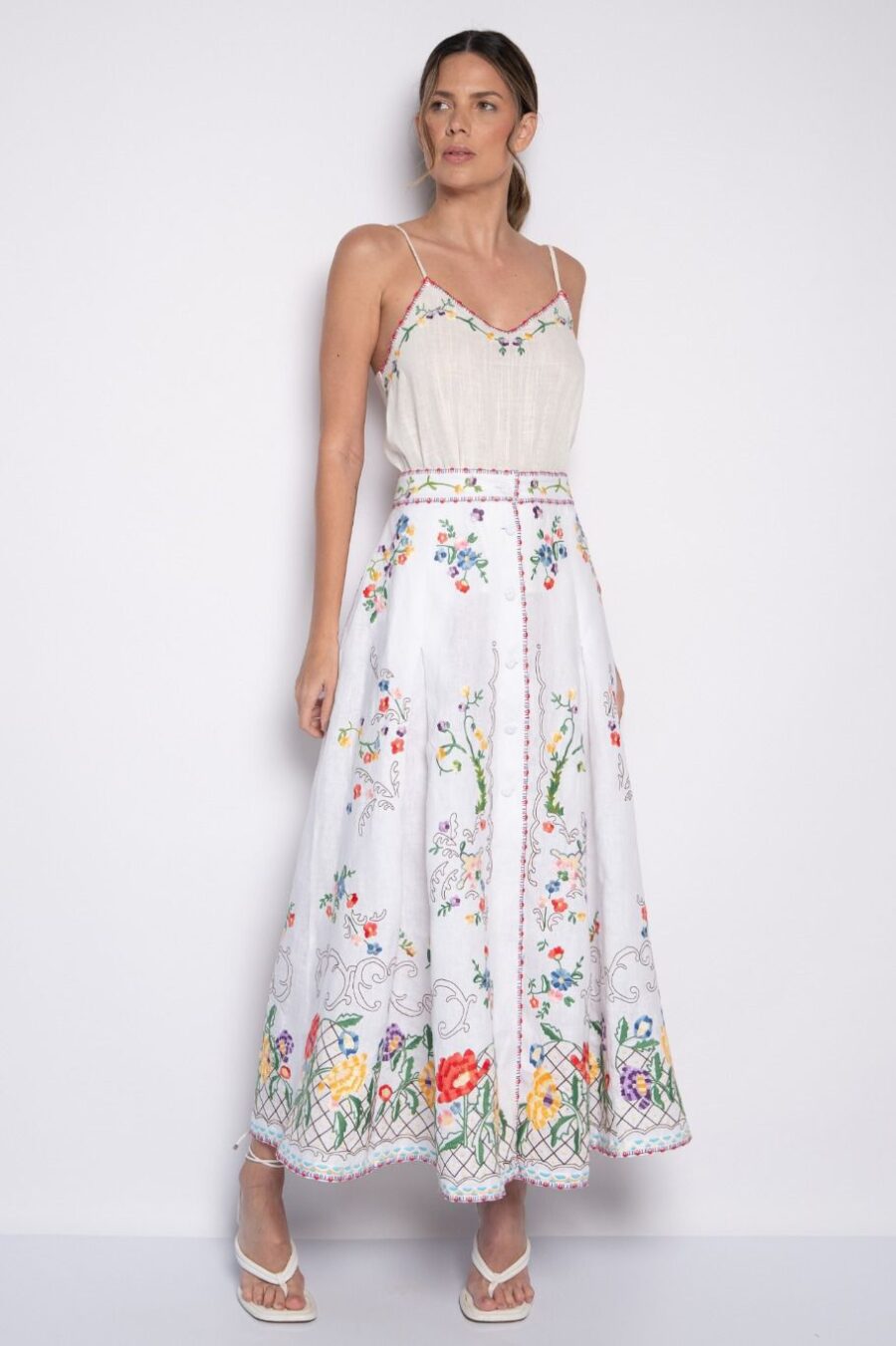 Saia longa em linho com bordado floral exclusiva branca - Maria - Imagem 5