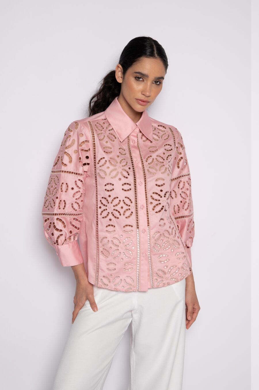 Camisa bordada com mangas 3/4 rosa - Raíssa - Imagem 2