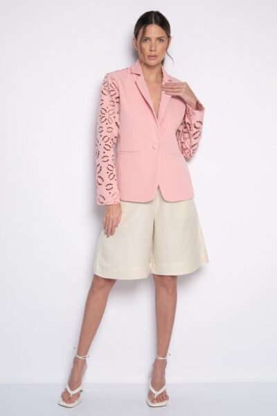 Blazer bordado em rechilieu nas mangas e costas rosa - Magda
