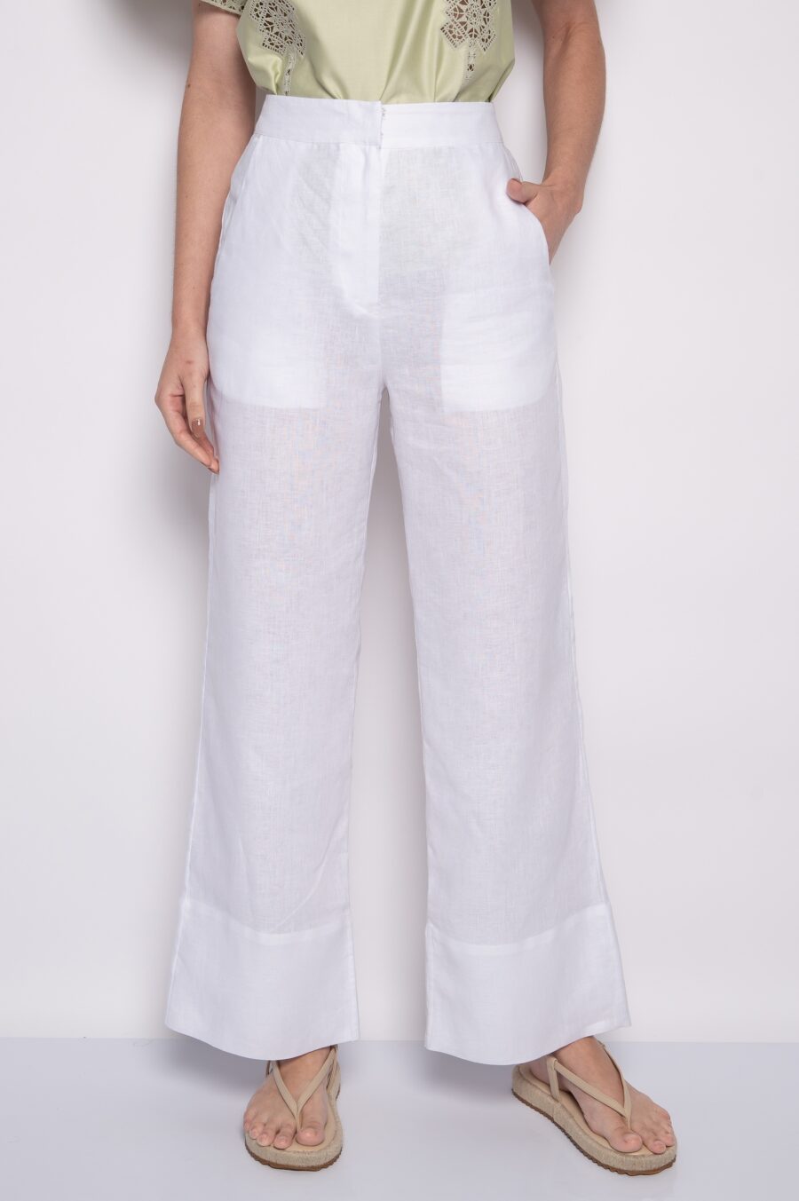 Calça Pantalona com Bolsos Laterais Branco - Mireta - Imagem 3