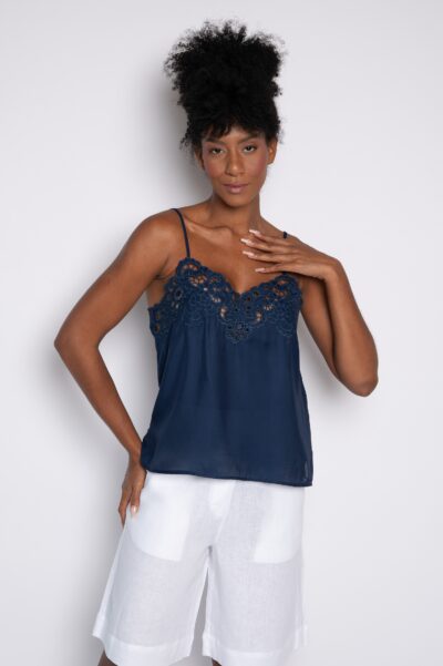 Blusa de Alças Finas com Bordado Delicado Azul - Natalia