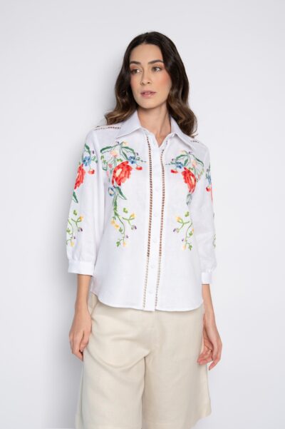 Camisa 100% algodão Bordada com Mini Florais Branca - Rubi