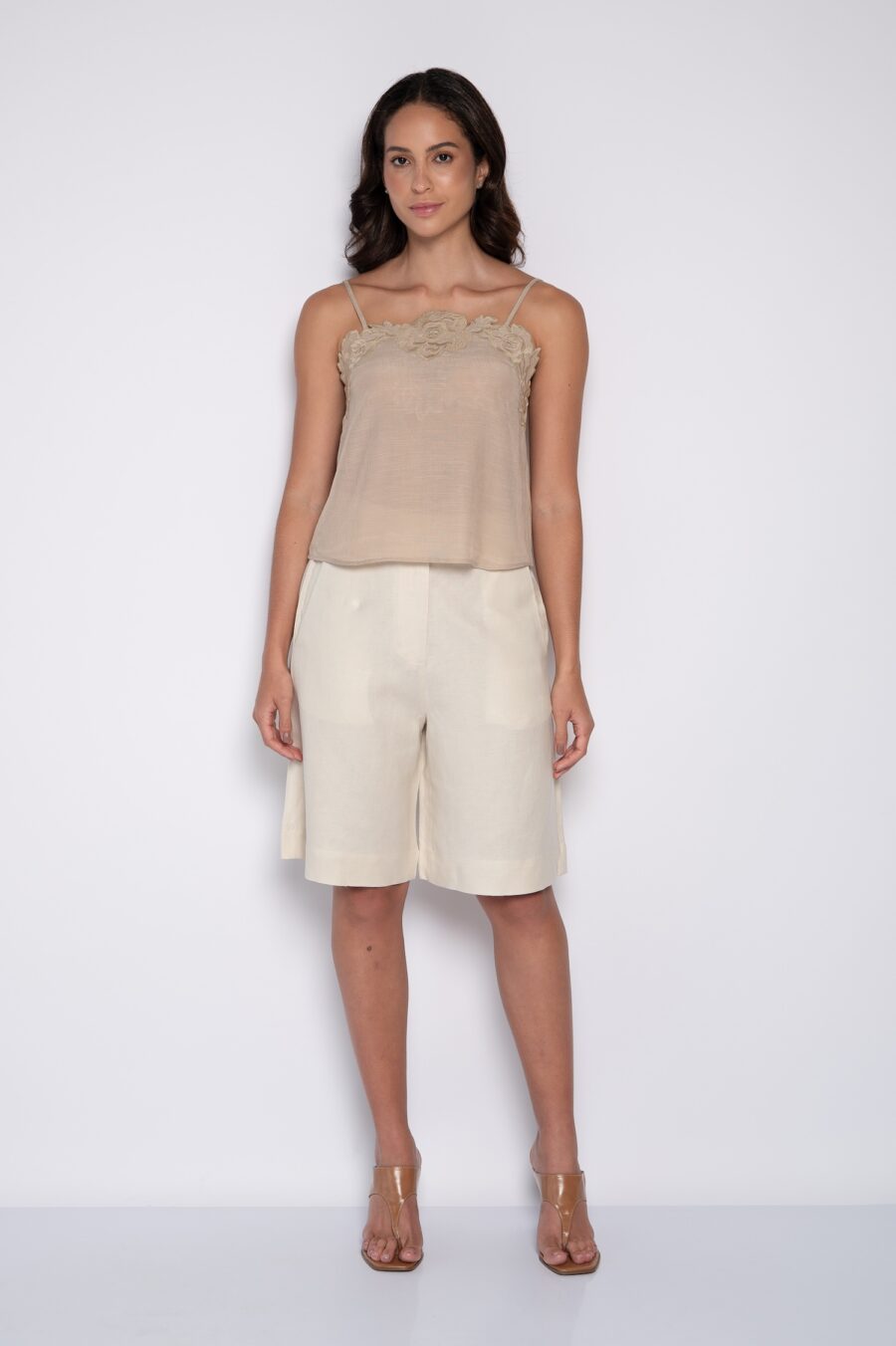 Blusa Bordada com Alça Caqui - Madalena - Imagem 4