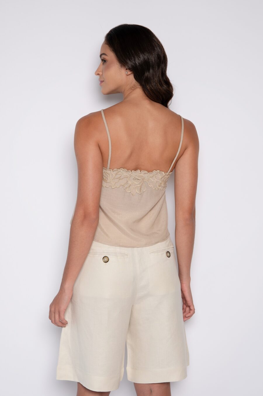 Blusa Bordada com Alça Caqui - Madalena - Imagem 7