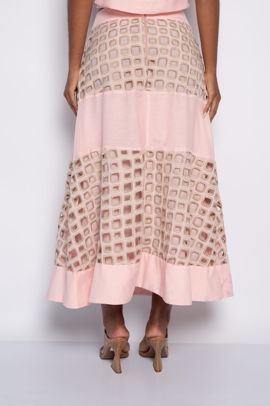 Saia midi godê bordada com zíper rosa doce- Carlota - Imagem 5
