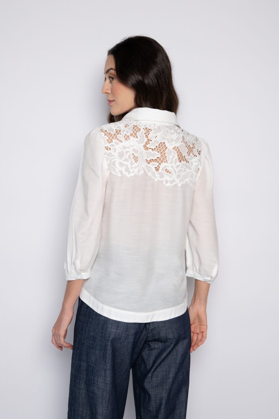 Camisa de manga 3/4 bordada off white - Clarisse - Imagem 5