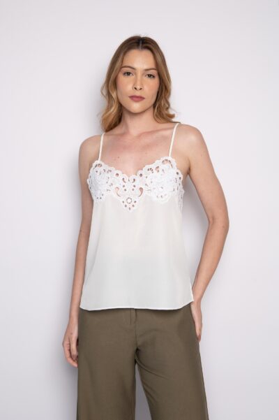 Blusa de Alças Finas com Bordado Delicado Off White - Natalia