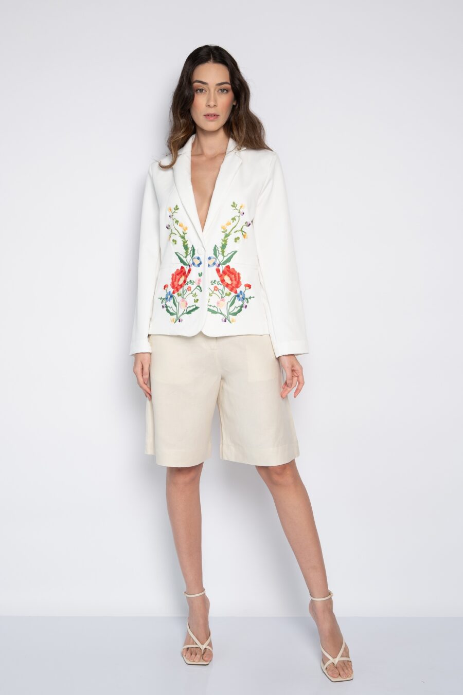 Blazer Bordado Mini Florais Off White - Mila - Imagem 3