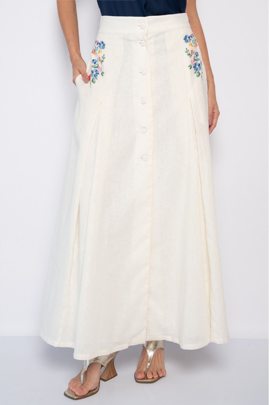 Saia longa bordada com mini florais laterais off white - Mirian - Imagem 5