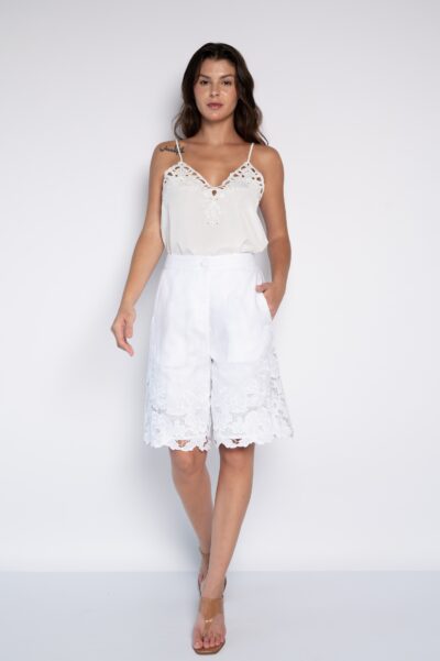 Bermuda 100% Linho com Bordado Aplicado na Barra Branca - Manuela