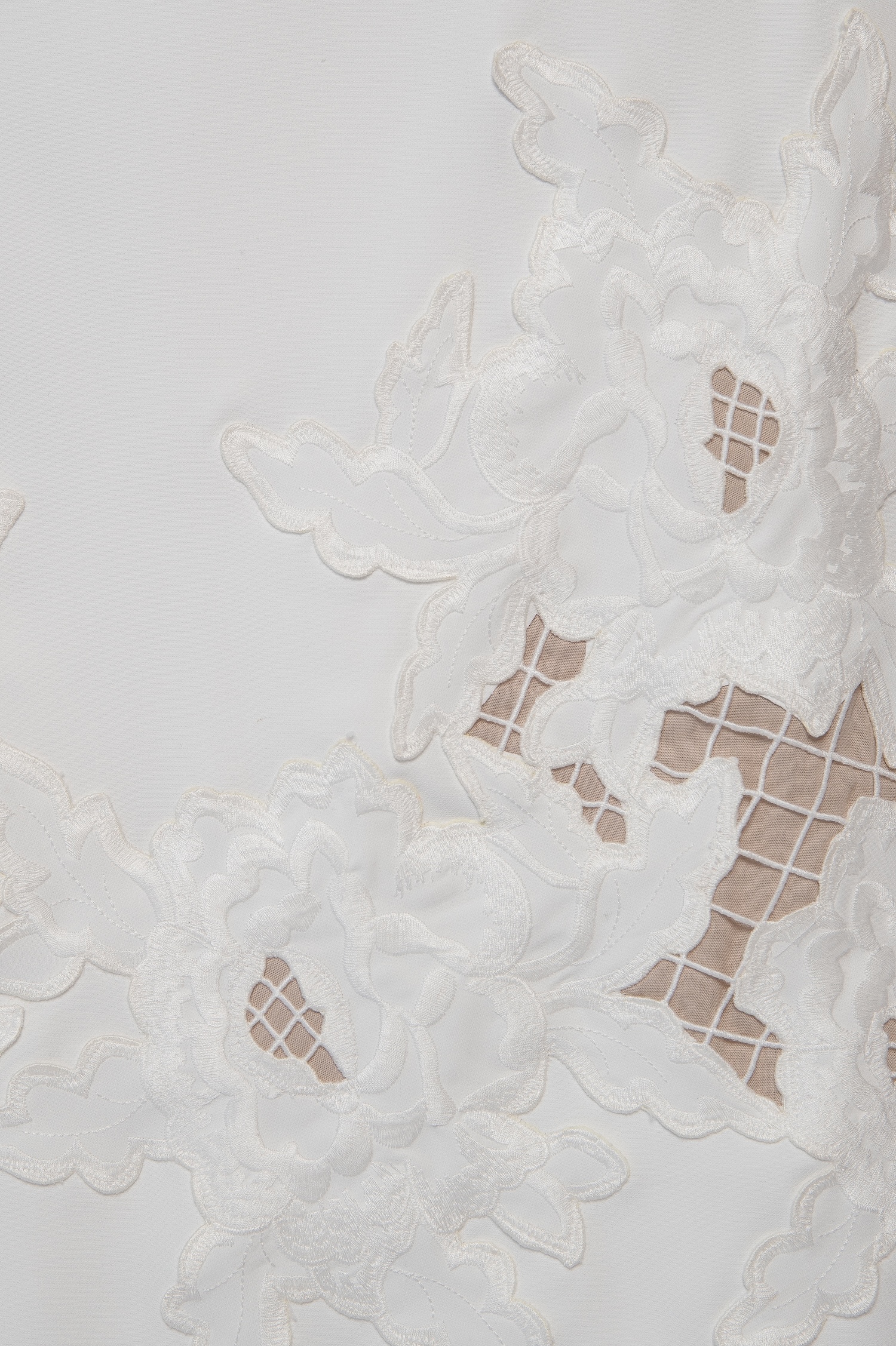 Saia Midi Bordada Off White - Monique - Imagem 4