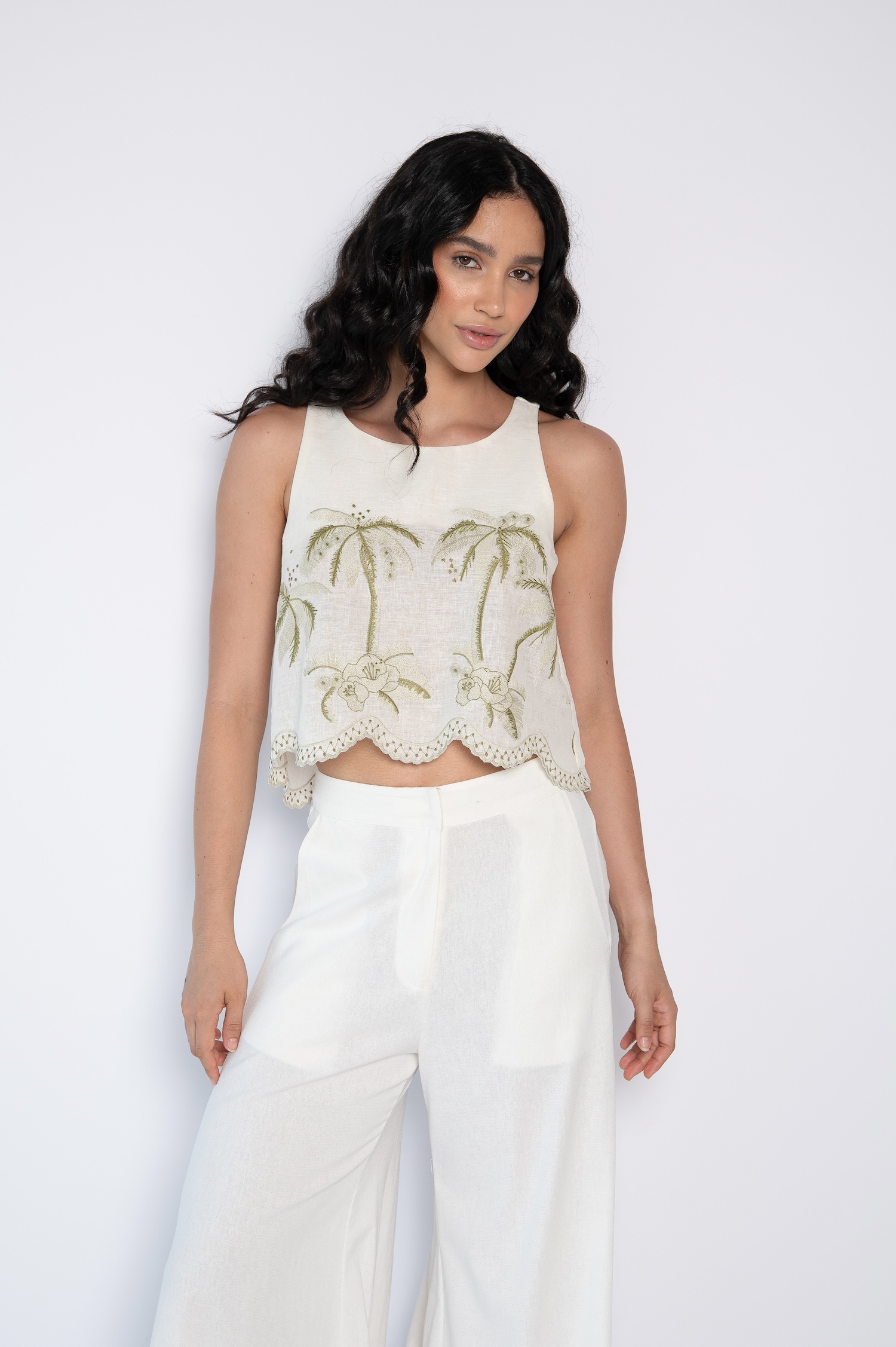 Blusa Cropped Bordada Cavada Off White - Silvana - Imagem 2