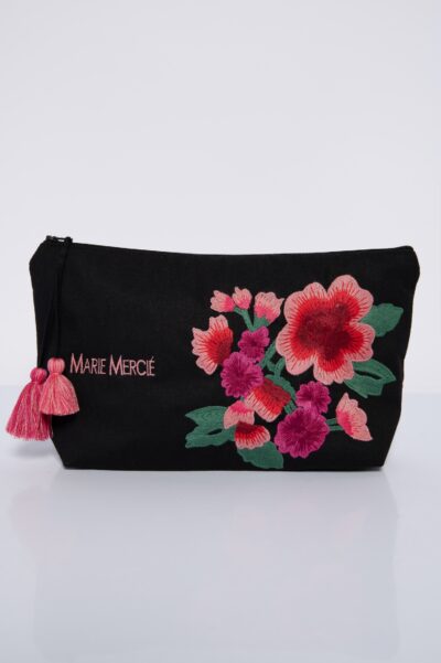 Necessaire Bordada com Pompons Artesanais Preta