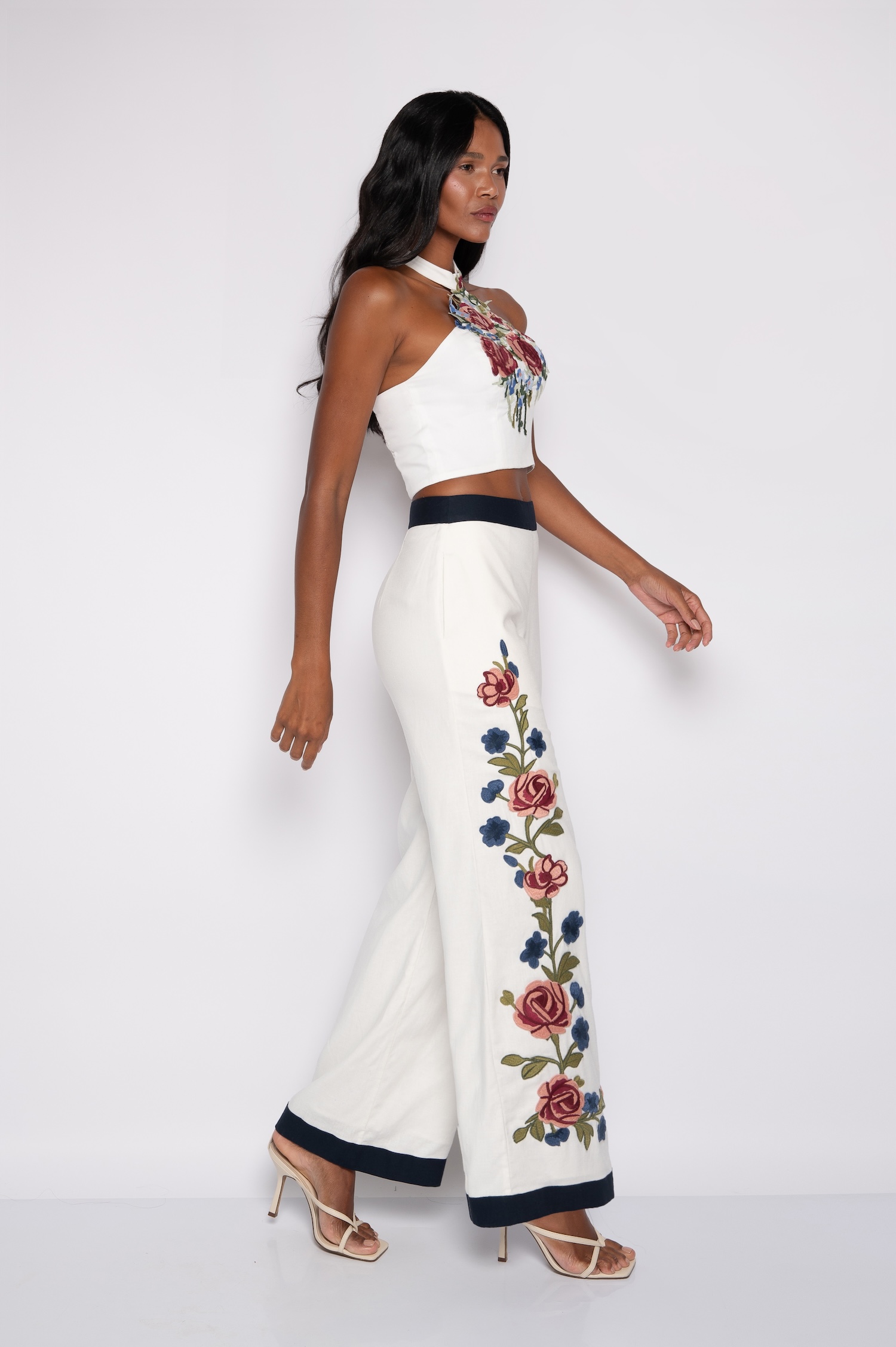 Calça pantalona bordada Off White - Analú - Imagem 2