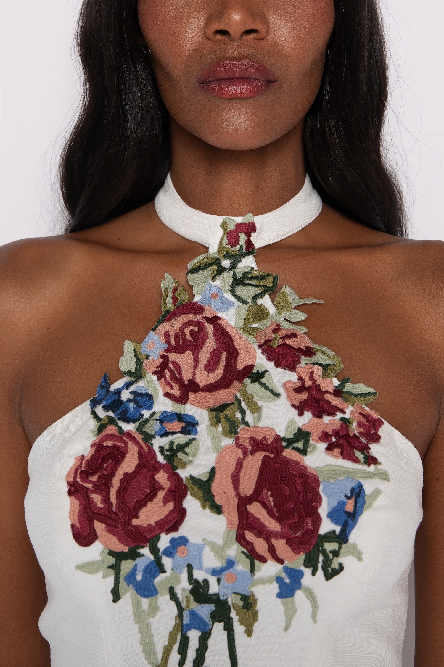 Top Bordado Cavado com Gola Alta Off White - Eliz - Imagem 4