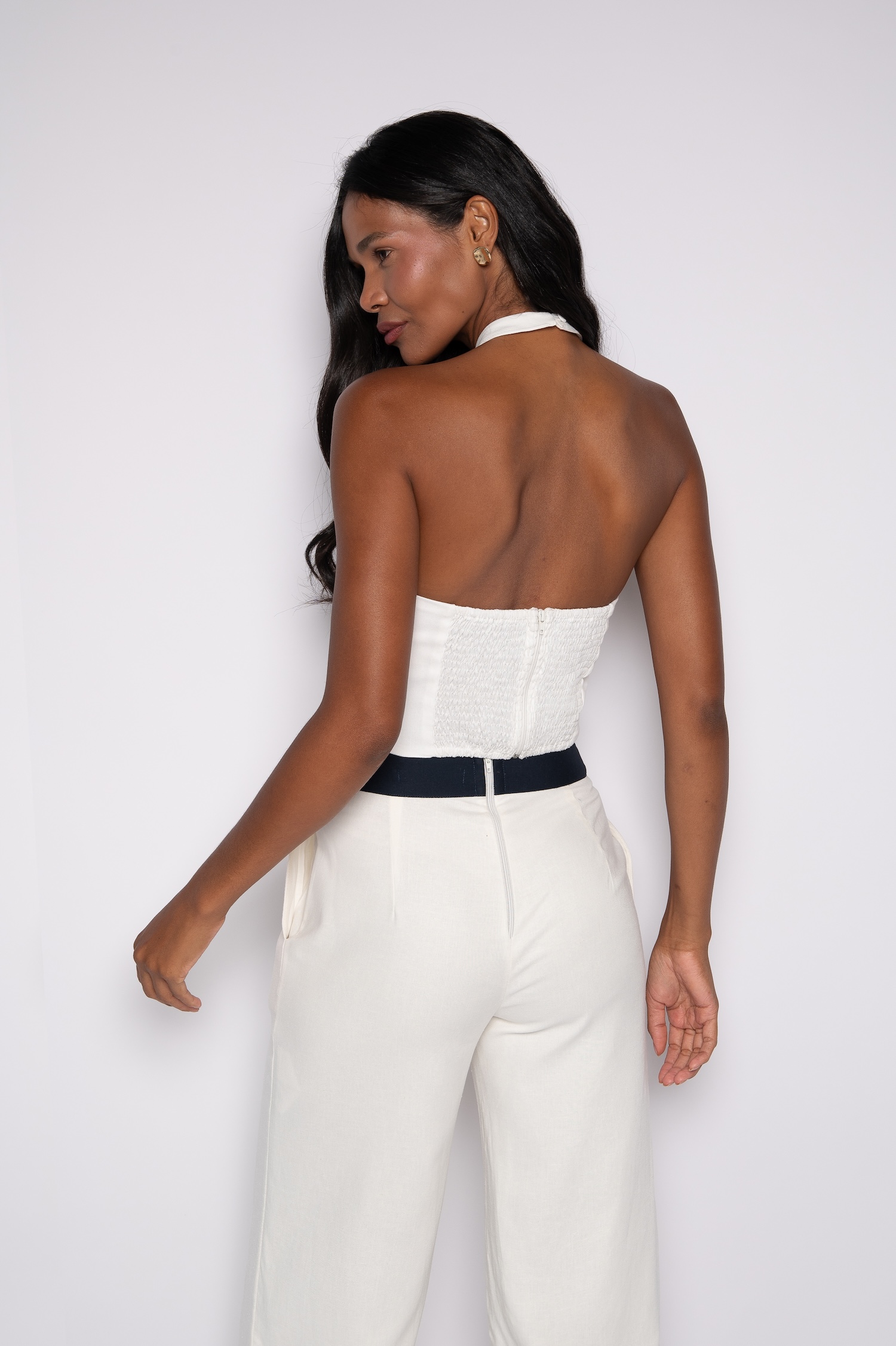 Top Bordado Cavado com Gola Alta Off White - Eliz - Imagem 5