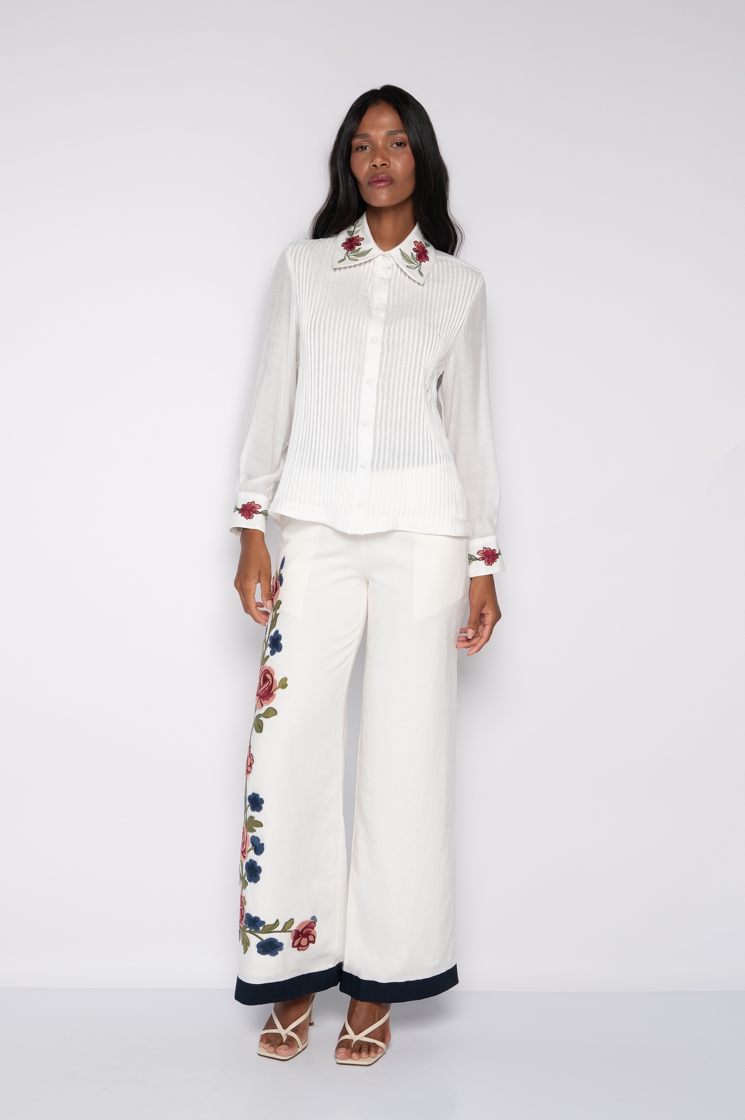 Camisa Bordada Com Nervuras e Manga 7/8 Off White - Raquel - Imagem 2