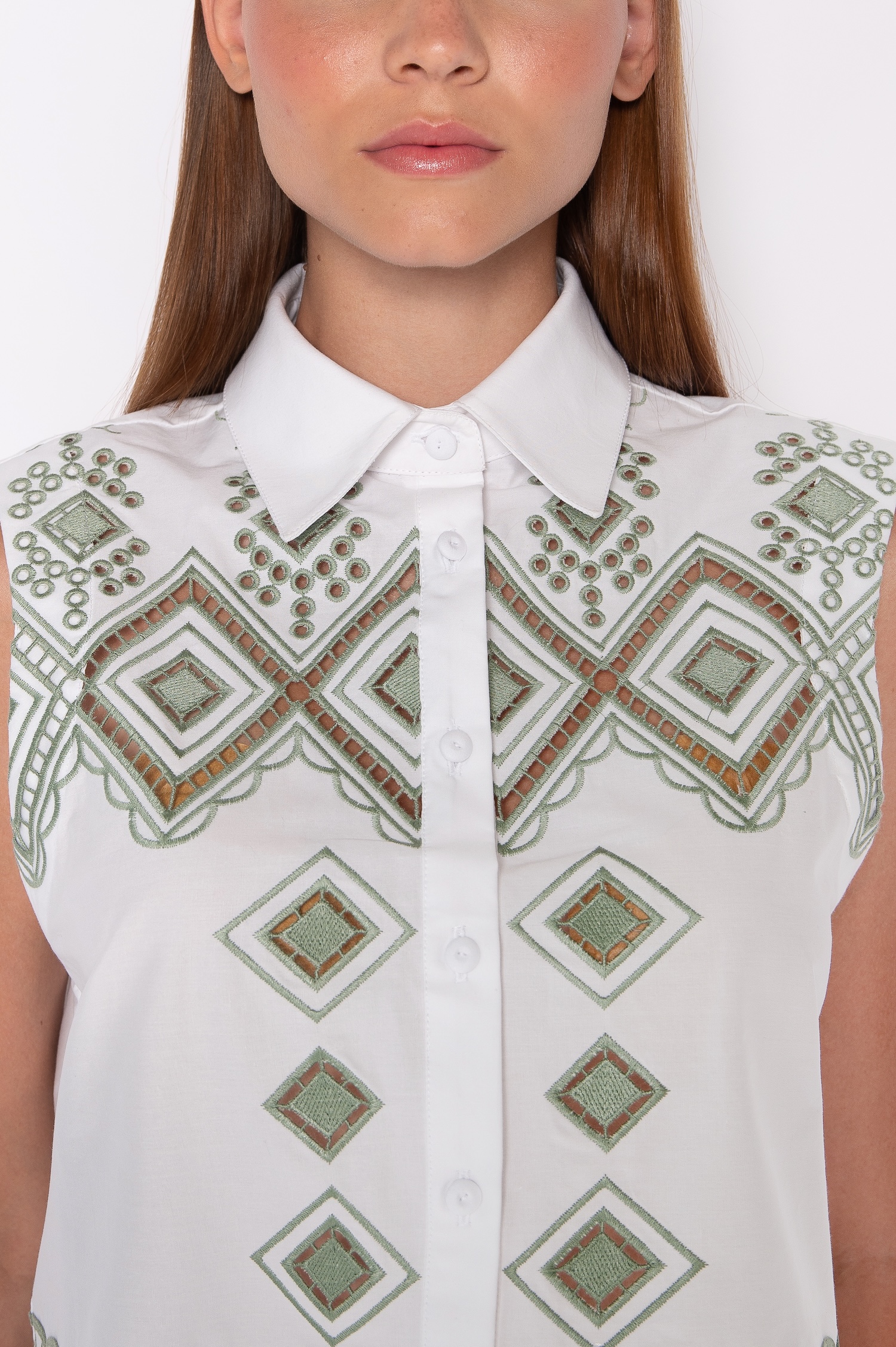 Camisa Cropped Bordada Branca - Kelly - Imagem 3