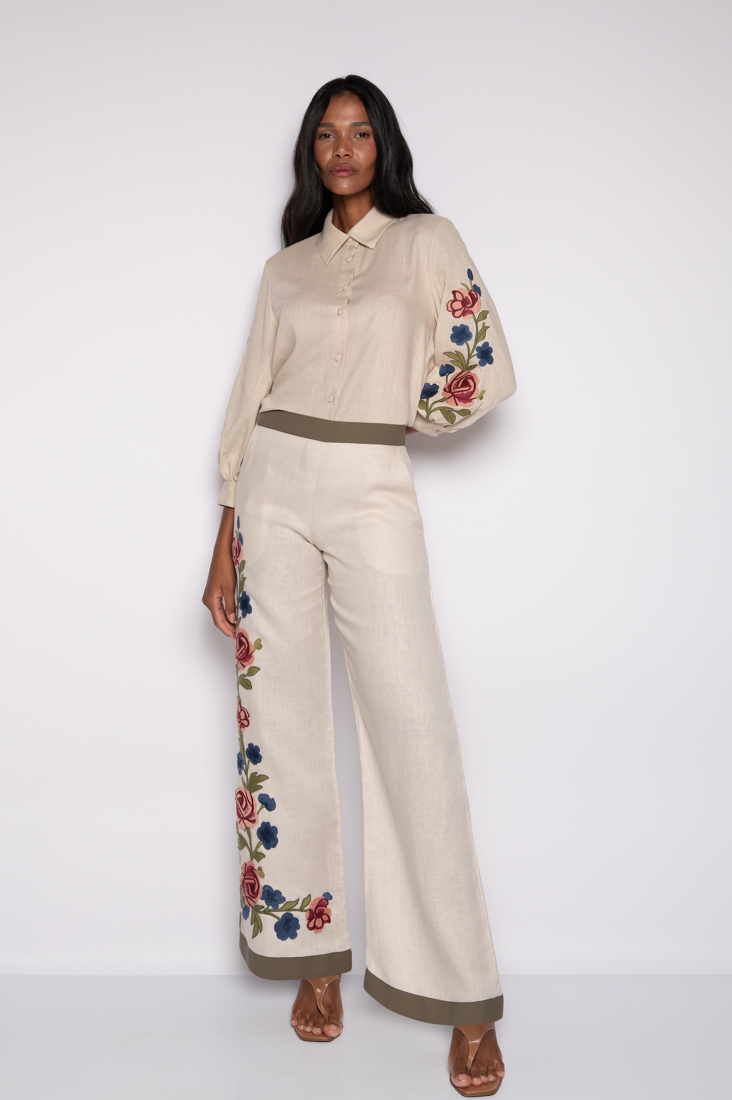 Camisa bordada manga 7/8 Bege - Celina - Imagem 3