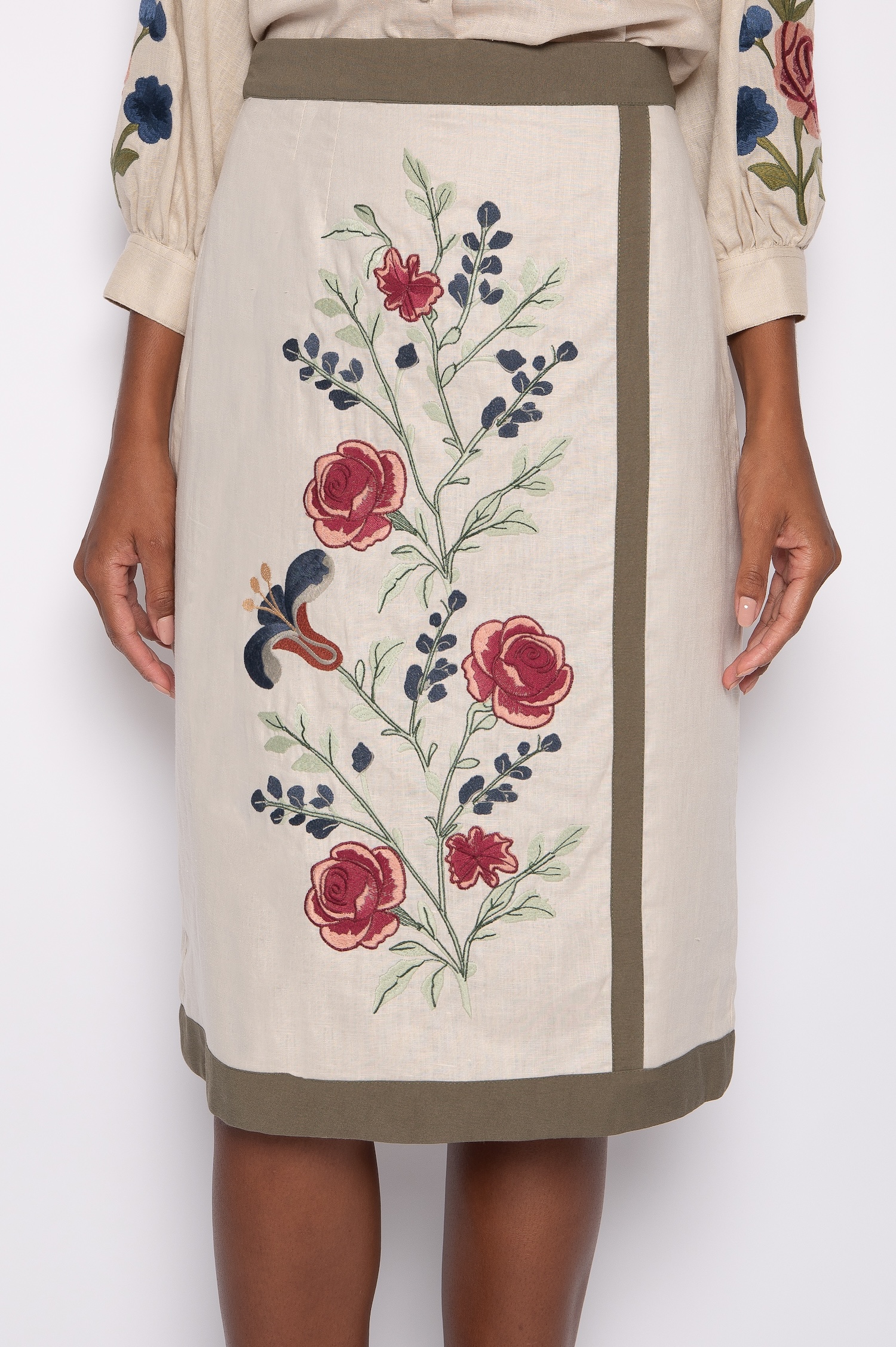Saia 100% Linho Bordada Midi Bege - Simone - Imagem 2
