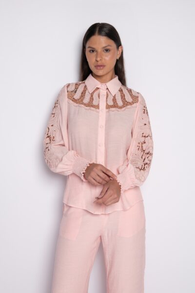 Camisa Bordada com Lastex nos Punhos Rosa - Zenilda