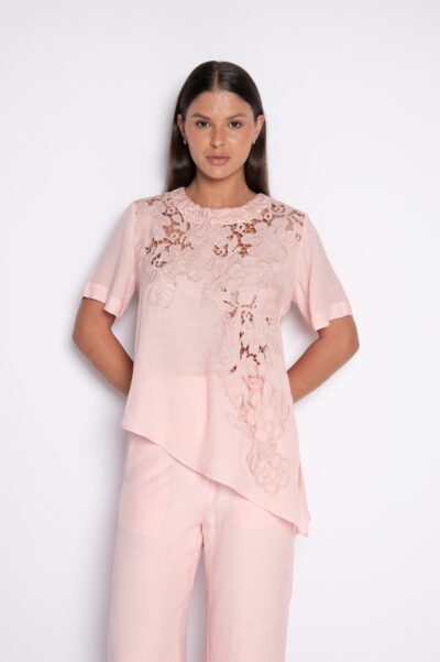 Blusa Assimétrica Bordada Rosa - Consuelo