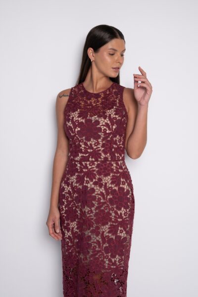 Vestido Midi Reto Bordado Cavado Vinho - Isadora