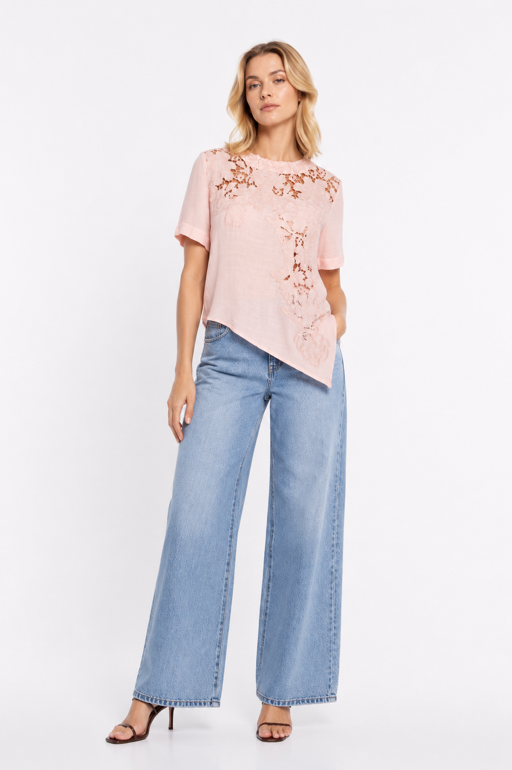 Blusa Assimétrica Bordada Rosa - Consuelo