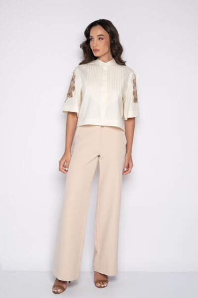 Camisa Cropped Bordada Com Nervuras Frontais Creme - Sônia